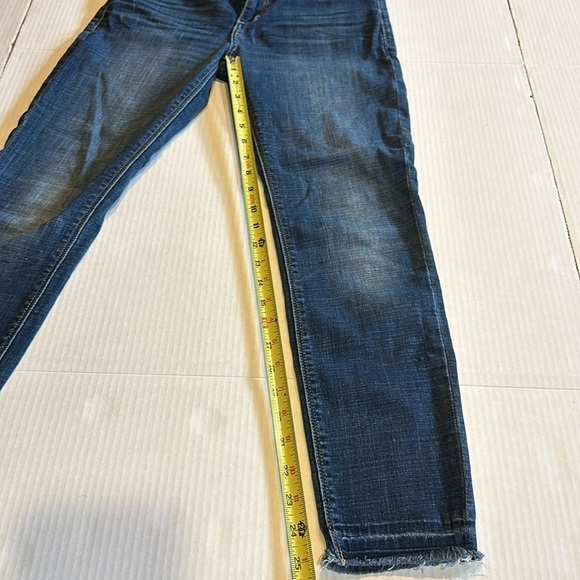 Lucky Brand Brooke Capri denim blue jeans w pockets front & back zipper front - Picture 2 of 13